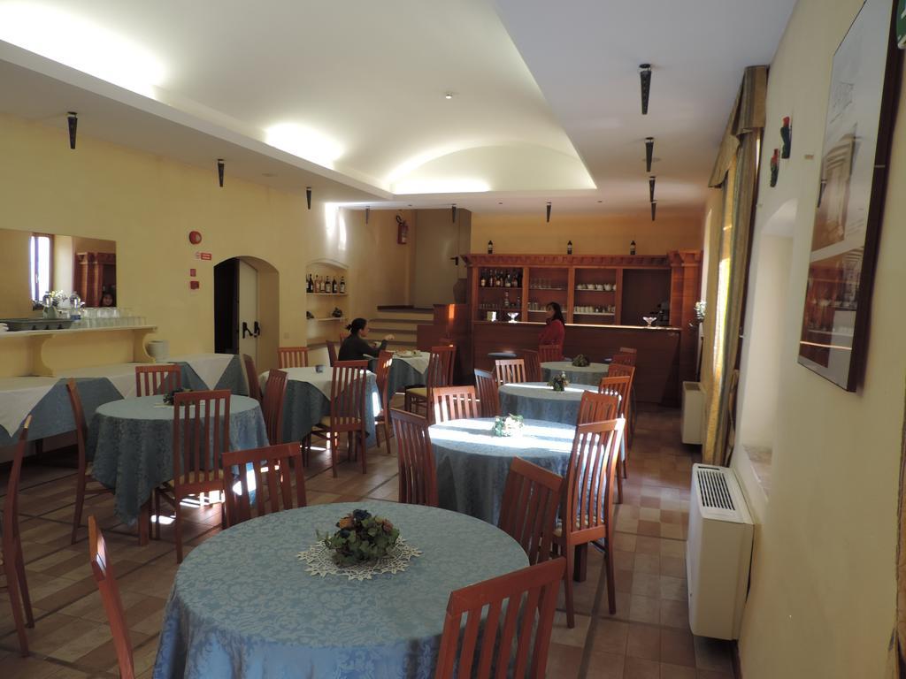 스폴레토 Casa Religiosa Di Ospitalita San Ponziano B&B 외부 사진